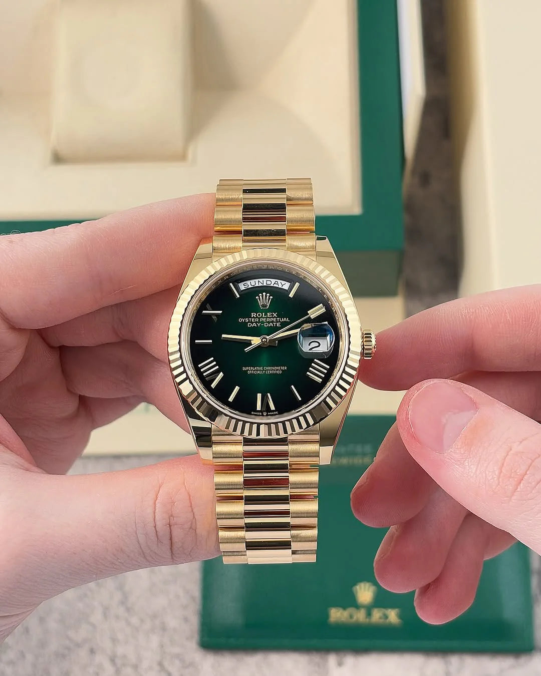 Role_x_day-date