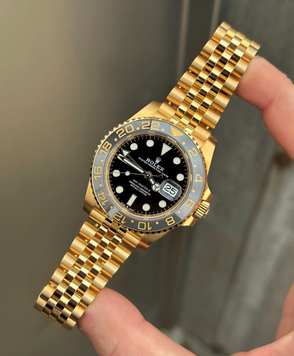 Role_x_GMT_MASTER_gold_black